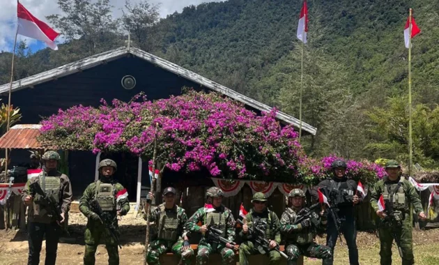 Pangdam Mandala Trikora Batalkan Tuduhan Keterlibatan TNI dalam Dugaan Penculikan Mama Sinta Pangdam Mandala Trikora Batalkan Tuduhan Keterlibatan TNI dalam Dugaan Penculikan Mama Sinta
