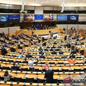 Parlemen Eropa: AI di Ponsel Anda Lebih Mengancam Masyarakat daripada Rudal Rusia