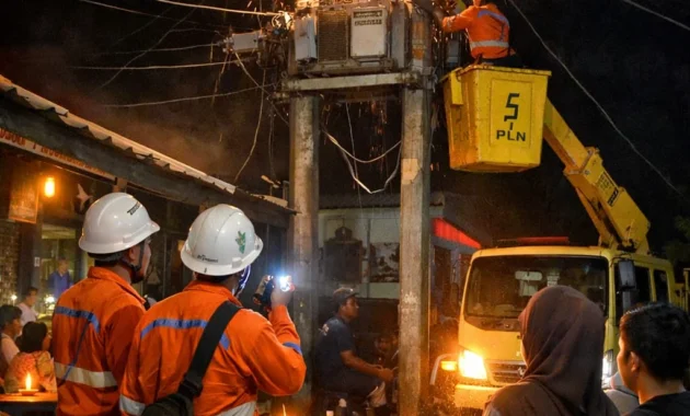 Pasokan Batu Bara PLN Terganggu, Kebijakan DMO dan DPO Jadi Sorotan