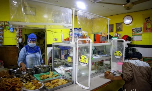 Pedagang Ungkap Situasi di Balik Etalase Warteg: Pembeli Kini Makan Rp 15 Ribu Cuma Pakai Tempe, Sayur Tahu, Telur Asin dan Kerupuk