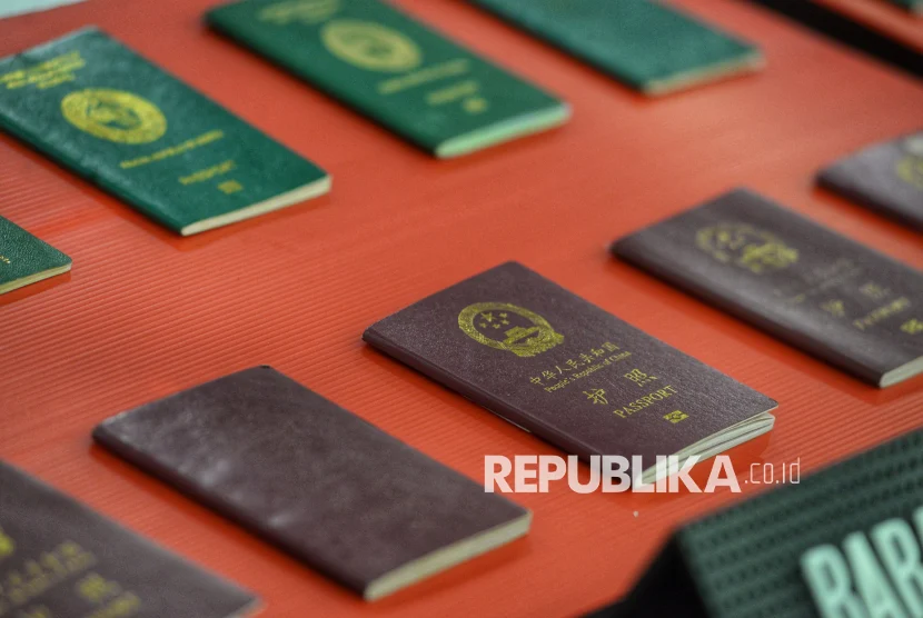 Pejabat Imigrasi Diciduk KPK, Diduga Raup Puluhan Miliar Rupiah dari WNA China