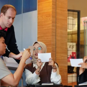 Pelatihan Gratis Solusi Permudah Akses Belajar untuk Anak Muda