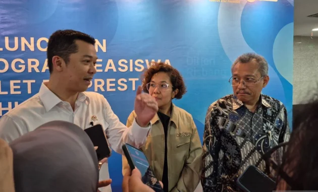 Pemerintah Siapkan Akademi Olahraga dan Anggaran Tahunan bagi Atlet Pemerintah Siapkan Akademi Olahraga dan Anggaran Tahunan bagi Atlet
