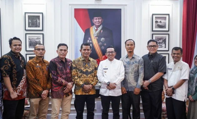 Pemkab Solok-Tanah Datar Sepakat Jaga Kondusivitas Perbatasan Pemkab Solok-Tanah Datar Sepakat Jaga Kondusivitas Perbatasan