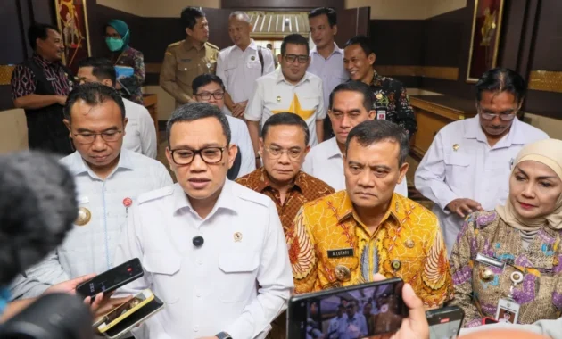 Pemprov Jateng dan DPRD Siapkan Regulasi untuk Lindungi Pekerja Informal