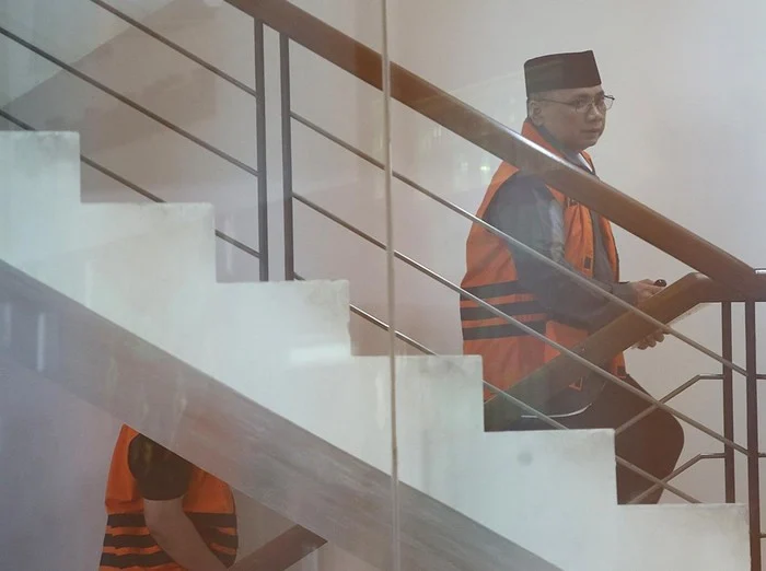 Penahanan Yaqut Cholil Qoumas Dibantarkan, Mantan Menag Jalani Perawatan di RS Polri