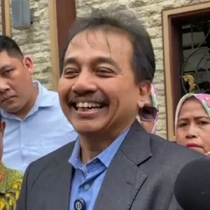 Pengacara Roy Suryo: Polisi dan Jaksa Ragu dalam Penanganan Kasus Ijazah Jokowi