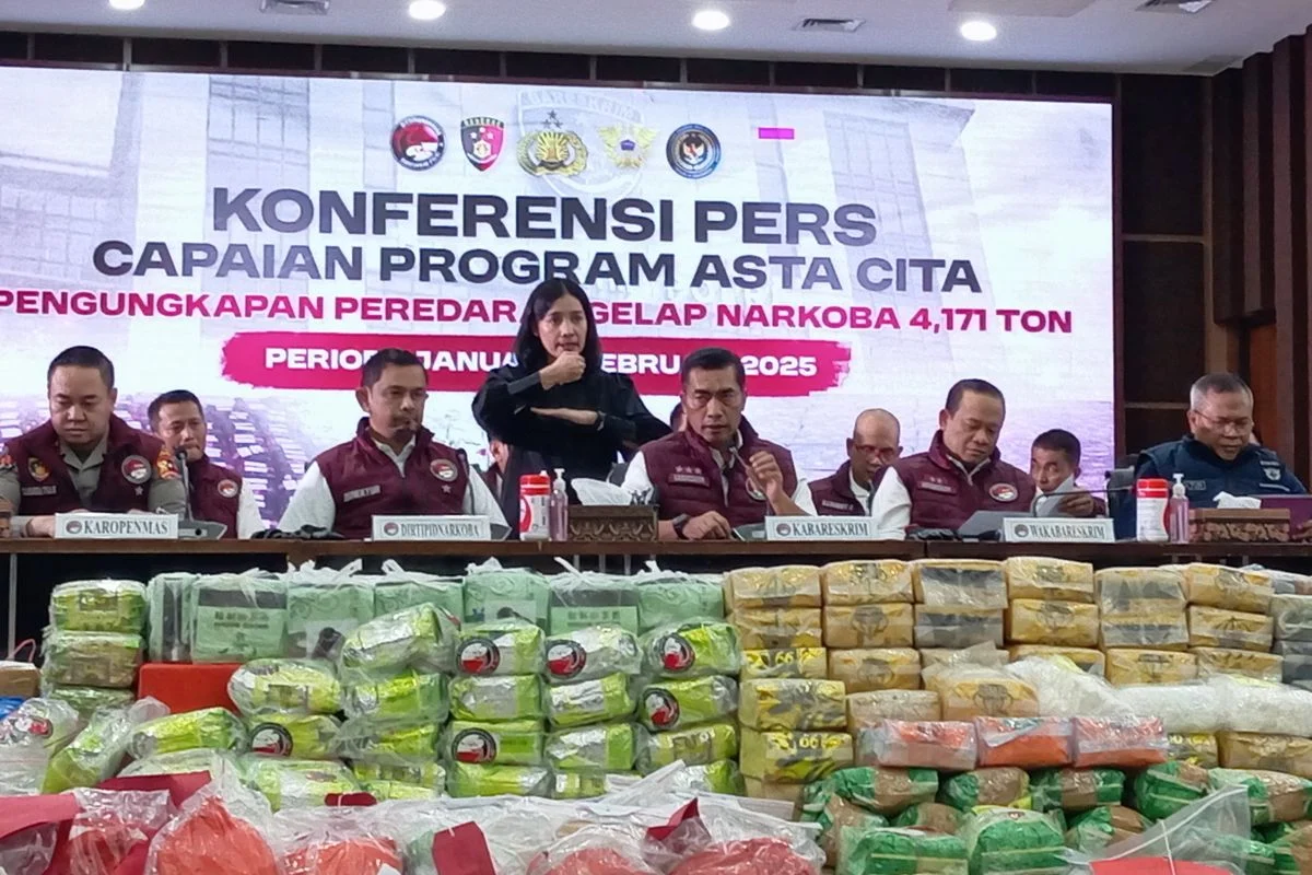 Pengendali Uang Fredy Pratama Ditangkap di Malaysia, Bareskrim Langsung Bawa ke Jakarta