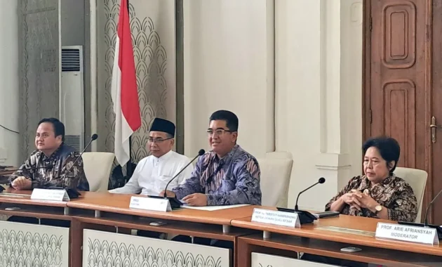 Permintaan Guru Besar UI ke MA dalam Kasus Disertasi Bahlil Permintaan Guru Besar UI ke MA dalam Kasus Disertasi Bahlil