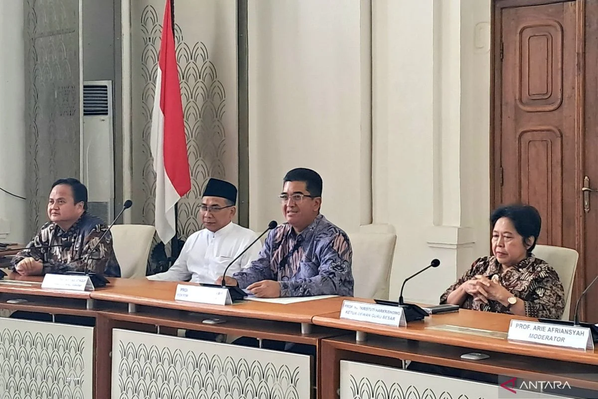Permintaan Guru Besar UI ke MA dalam Kasus Disertasi Bahlil
