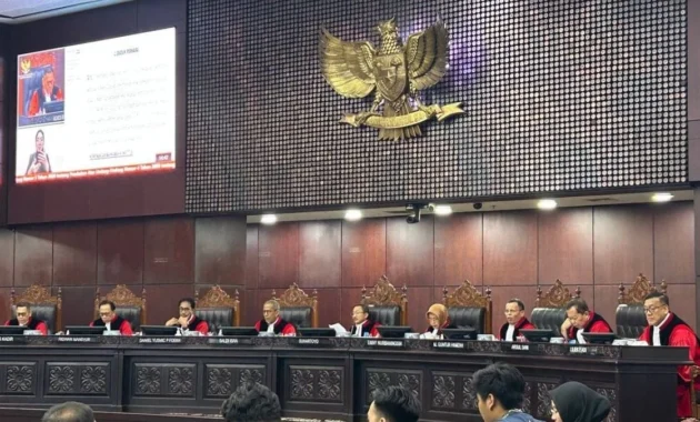Permohonan Uji Materiil Kuota Internet Hangus Ditolak Mahkamah Konstitusi