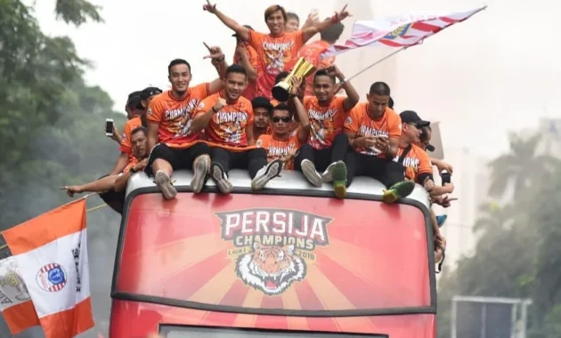 Persija Jakarta Lepas Tujuh Pemain dalam Perombakan Besar
