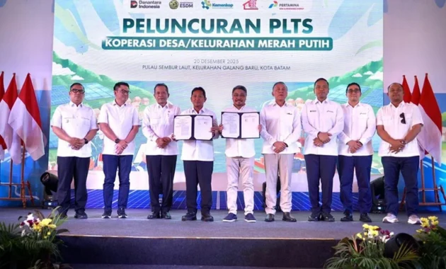 Pertamina NRE dan Kemenkop Percepat Pembangunan PLTS KDKMP Pulau Sembur Pertamina NRE dan Kemenkop Percepat Pembangunan PLTS KDKMP Pulau Sembur