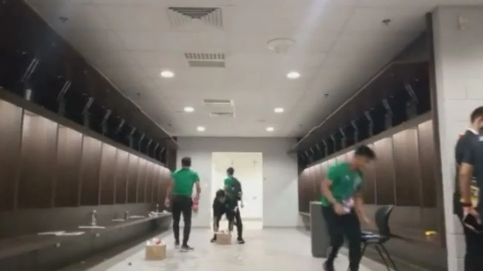 Pesan Menyentuh di Ruang Ganti Timnas Iran: Bermain Jujur adalah Jiwa Sepak Bola
