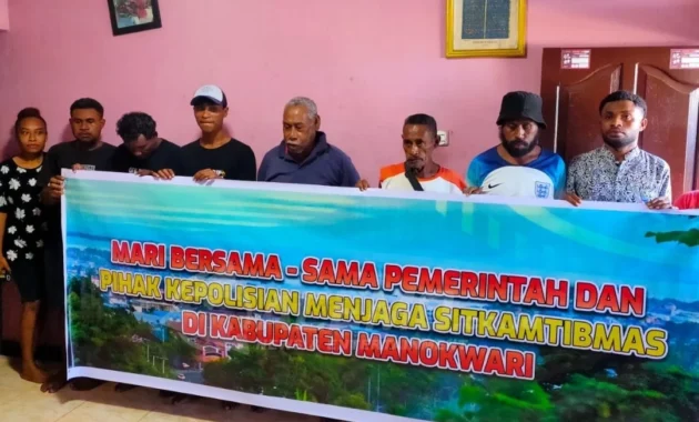 Pesparawi Nasional: Anggota DPD Ingatkan Warga Jaga Citra Manokwari Pesparawi Nasional: Anggota DPD Ingatkan Warga Jaga Citra Manokwari