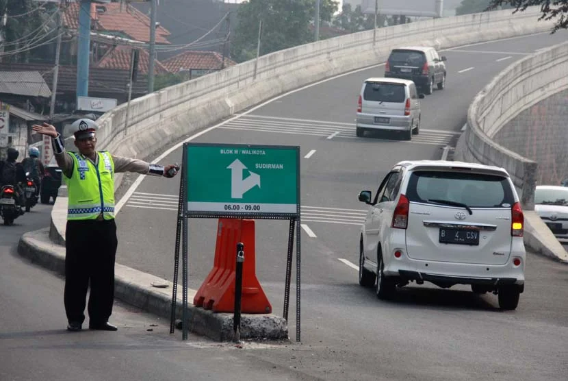 Polisi Evaluasi Operasional Jalan Layang Antasari untuk Antisipasi Pelanggaran Lalu Lintas