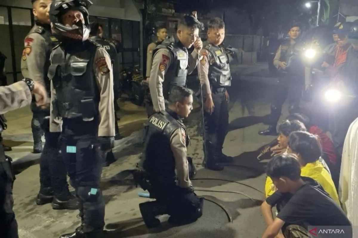 Polisi Tangkap Delapan Pemuda yang Akan Tawuran di Jakarta Timur