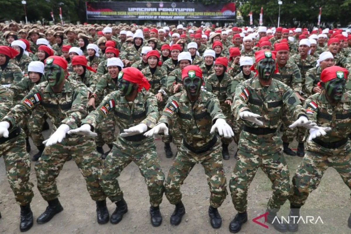 Politik Kemarin: Pembangunan Batalyon Komcad Hingga Polri Diisi Sipil