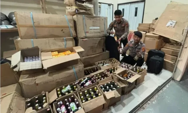 Polres Bantul Sita 379 Botol Miras dari Tiga Toko Berjejaring