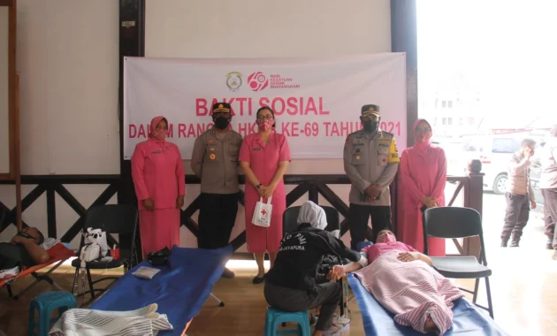 Polres Jayapura Rayakan Hari Bhayangkara ke-80 dengan Edukasi Kesehatan dan Donor Darah