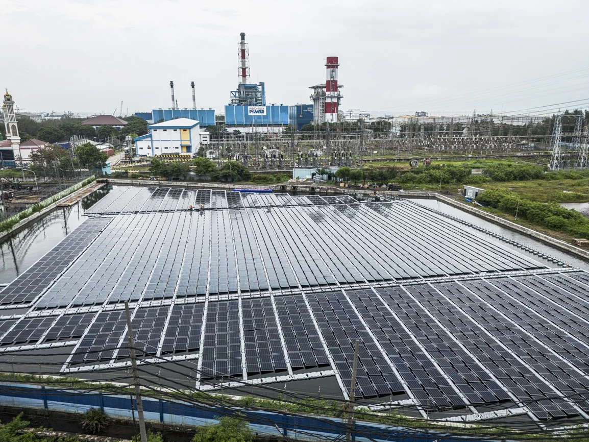 Potensi Energi Surya Pulau Sumbawa Capai 8,64 GW dalam Upaya Mencapai Target PLTS 100 GW