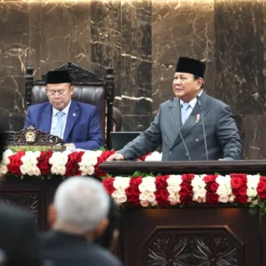Prabowo Pangkas Jumlah BUMN dari 750 Jadi 250, Apa Dampaknya Bagi Uang Rakyat?