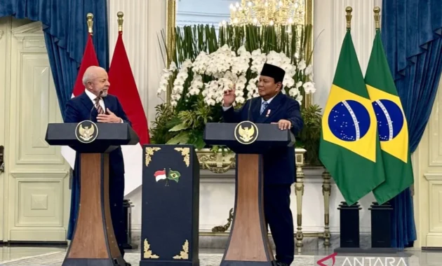 Prabowo Ungkap Kunci Negara Maju: Akui Kekurangan, Fokus pada Solusi