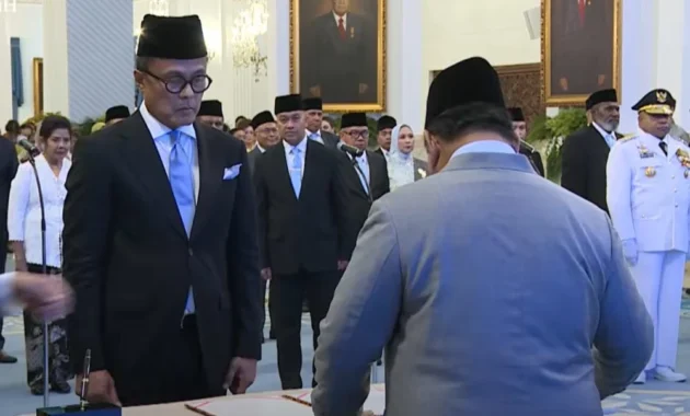 Presiden Prabowo Targetkan Perampingan BUMN Jadi 250 Perusahaan, Dony Oskaria Pastikan Tak Ada PHK