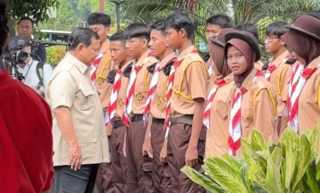 Presiden Prabowo Tinjau Sekolah Rakyat di Tabanan Bali, Disambut Tarian Khas