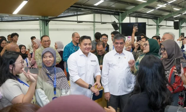 Program Magang Nasional Dibuka Lagi, Seskab Teddy: Tahun Ini untuk 150 Ribu Peserta