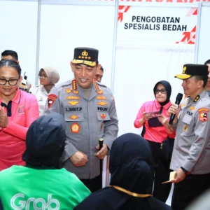 Puncak Bakti Kesehatan Hari Bhayangkara ke-80: Kapolri Salurkan 6.000 Paket Sembako