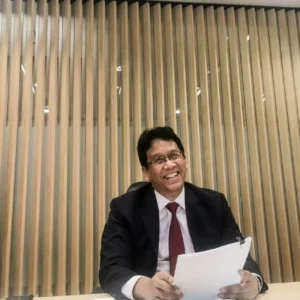 Purbaya Yudhi Sadewa Kunjungi China dan Inggris untuk Promosi Surat Utang RI