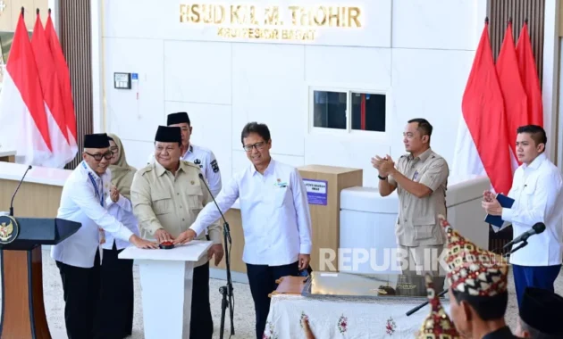 Resmikan RSUD KH Muhammad Thohir, Prabowo: Tingkatkan Layanan Kesehatan Resmikan RSUD KH Muhammad Thohir, Prabowo: Tingkatkan Layanan Kesehatan