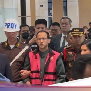 Respons Nadiem Makarim Usai Divonis 10 Tahun Penjara: Fakta-fakta Pengadilan Diabaikan