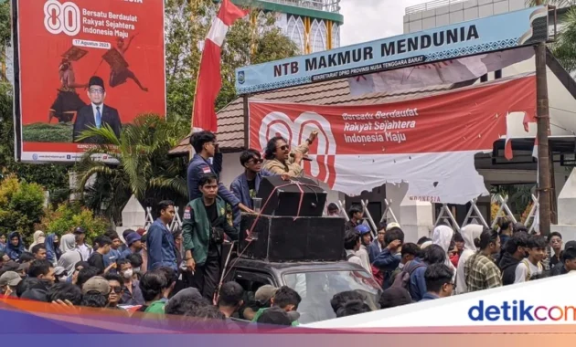 Respons Tuntutan Demo Mahasiswa, Istana Tegaskan Program MBG Tak Akan Dihentikan