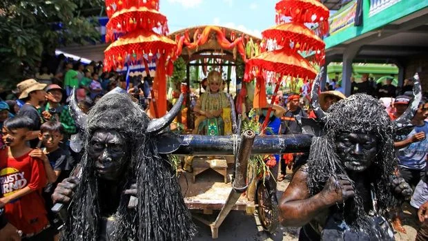 Ritual Kebo‑Keboan: Tradisi Syukur Panen Suku Osing di Banyuwangi