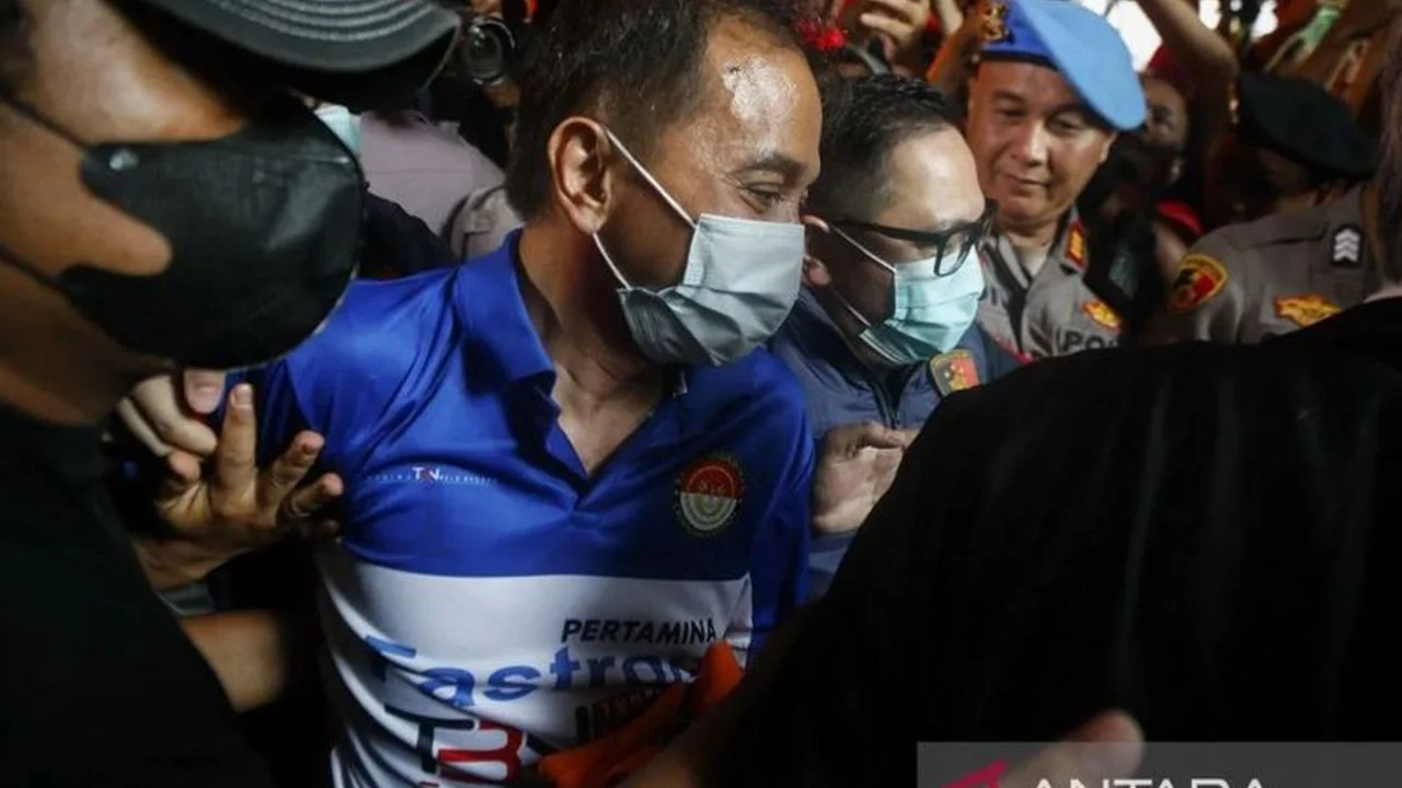 Roy Suryo dan Dokter Tifa Dirawat Inap di RS Polri Usai Tes Kesehatan, Tidak Ditahan