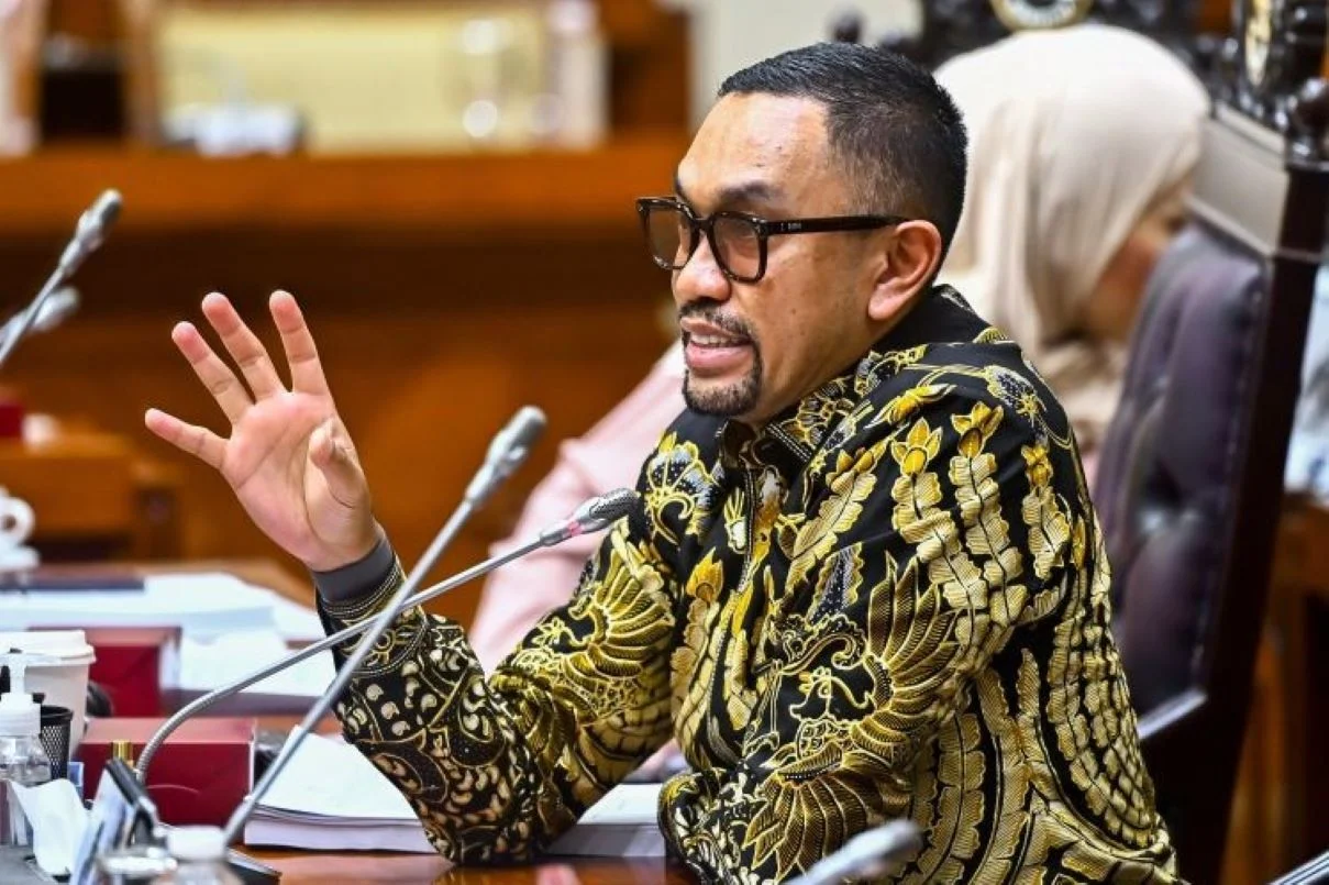 RUU Polri Disahkan, Sahroni Sebut Untuk Meningkatkan Transparansi Penegakan Hukum