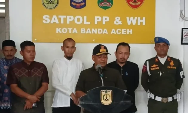 Satpol PP Banda Aceh Proses Hukum Sembilan Pasangan Pelanggar Syariat Satpol PP Banda Aceh Proses Hukum Sembilan Pasangan Pelanggar Syariat