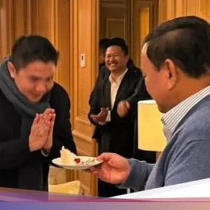Seskab Teddy Klaim Rombongan Kunker Prabowo Lebih Sedikit Dibanding Masa Dino Patti Djalal
