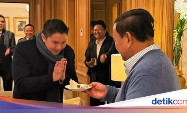 Seskab Teddy Klaim Rombongan Kunker Prabowo Lebih Sedikit Dibanding Masa Dino Patti Djalal