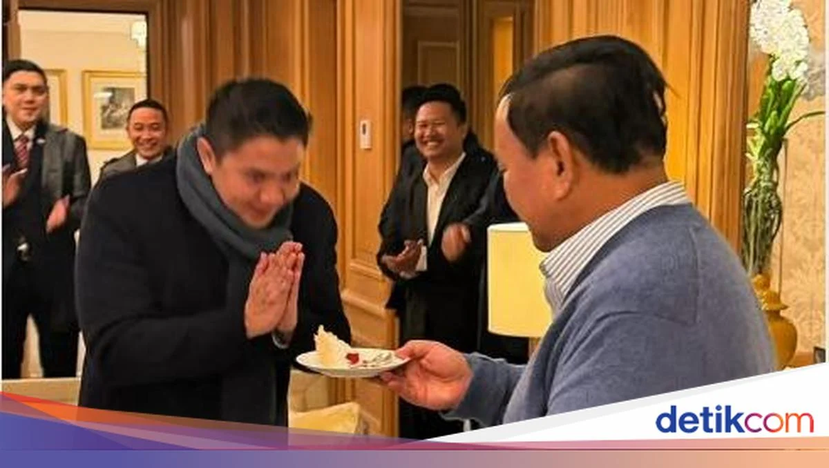 Seskab Teddy Klaim Rombongan Kunker Prabowo Lebih Sedikit Dibanding Masa Dino Patti Djalal