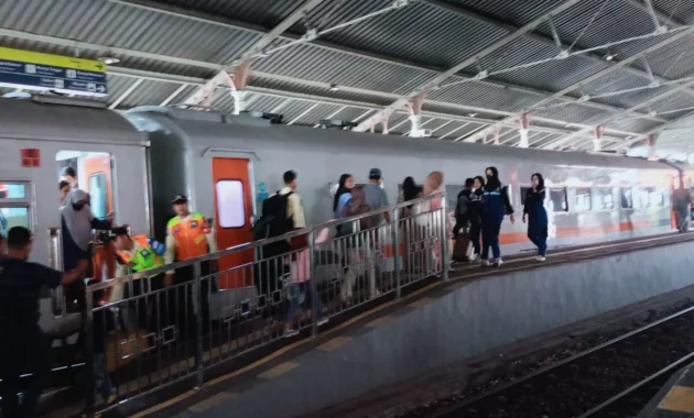 Stasiun Sidoarjo Layani 11.387 Penumpang Selama Libur Panjang Stasiun Sidoarjo Layani 11.387 Penumpang Selama Libur Panjang