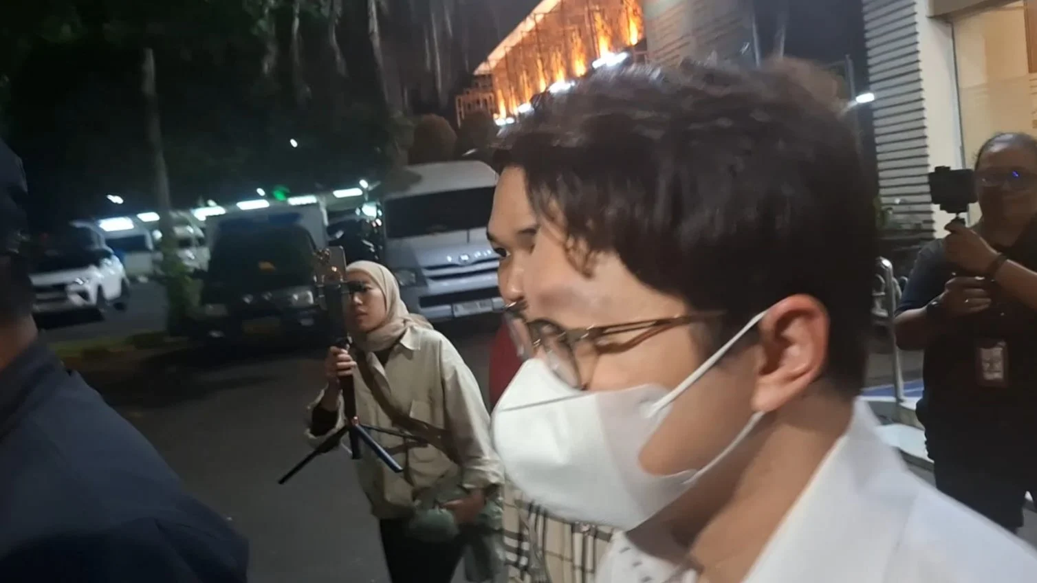 Sudah Dilimpahkan ke Kejati Banten, Dokter Richard Lee Segera Jalani Persidangan