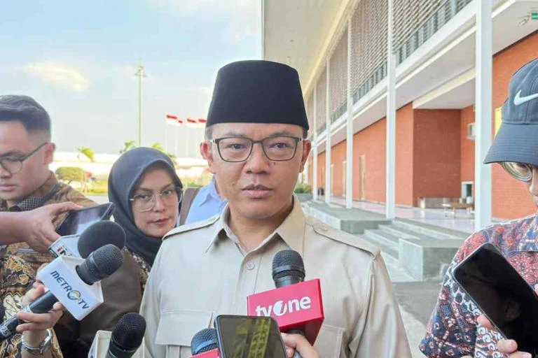 Sugiono Ungkap Alasan Menlu Turki Hakan Fidan Langsung Temui Prabowo di Hambalang