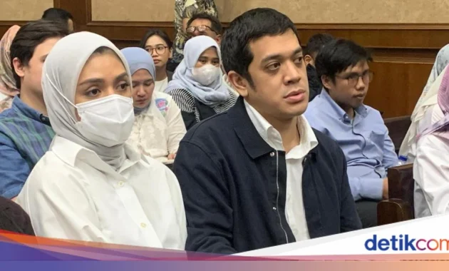 Tak Terima Uang Pengganti Diperberat Jadi Rp 13,4 Triliun, Kerry Riza Bakal Tempuh Kasasi Tak Terima Uang Pengganti Diperberat Jadi Rp 13,4 Triliun, Kerry Riza Bakal Tempuh Kasasi