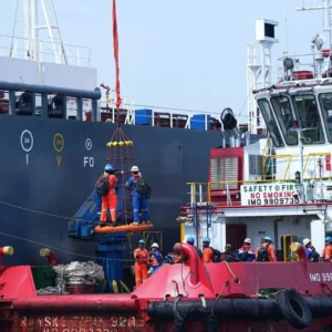 Tekan Impor BBM, Bahlil Targetkan Penerapan E20 pada 2028