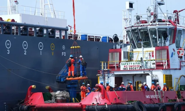 Tekan Impor BBM, Bahlil Targetkan Penerapan E20 pada 2028