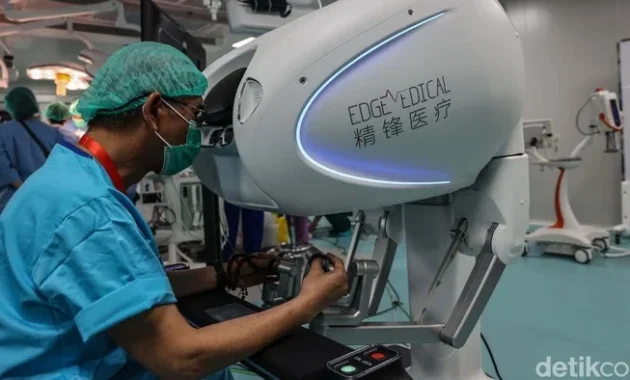 Teknologi Operasi Robotik Perkuat Bali Jadi Destinasi Wisata Kesehatan