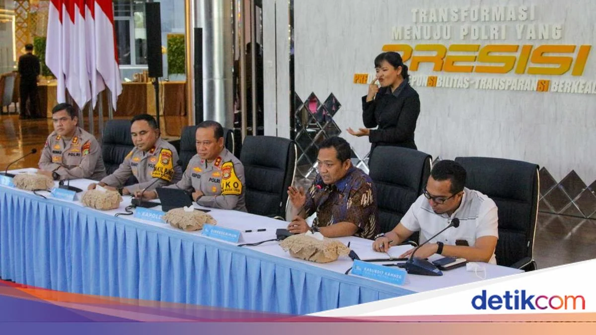 Tersangka Kasus Ijazah Jokowi Desak Polisi Buat Kepastian Hukum